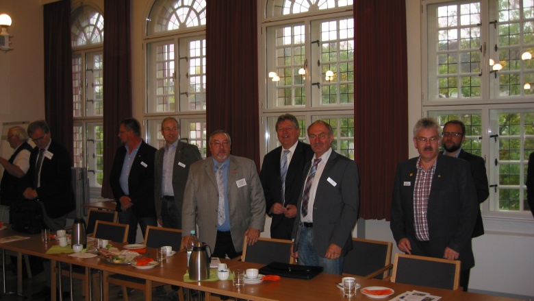 v.l.n.r.: Friedhelm Eggers, Jürgen Böckmann, Klaus Volkmer, Dirk Wrogemann, Achim Aschenbrenner, Nikola Felba, Wilhelm Götting, Detlef Ginkowski